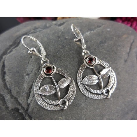 Simple Handmade Ornament Round Flower Tag Earrings